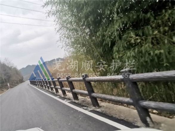 宣城皖南川藏線道路護(hù)欄